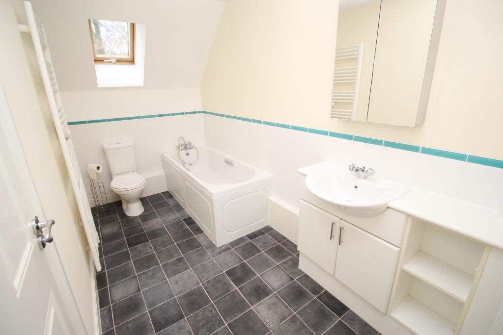 Pryor Close, Tilehurst, Tilehurst Reading